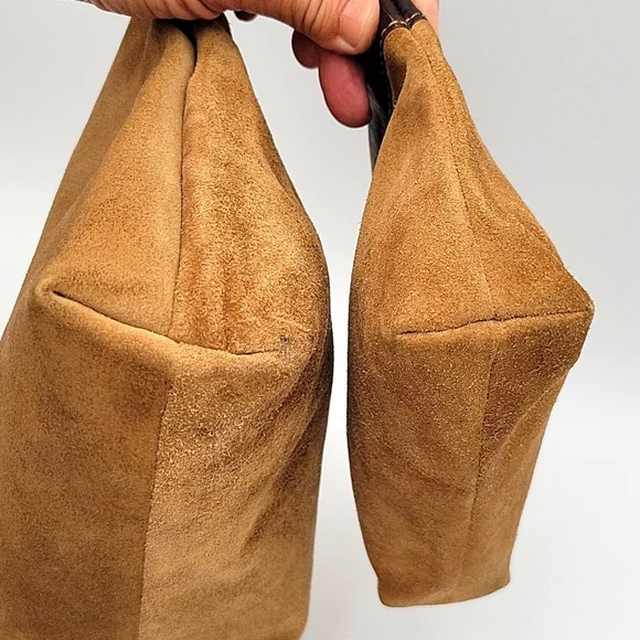 Loewe Tan and Black Clutch LARGE ONLY - Picture 14 of 14